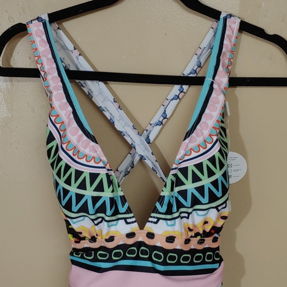 Summer Mae 🆕 Deep V-Neck Low Back Swimsuit 3XL - Picture 3 of 16